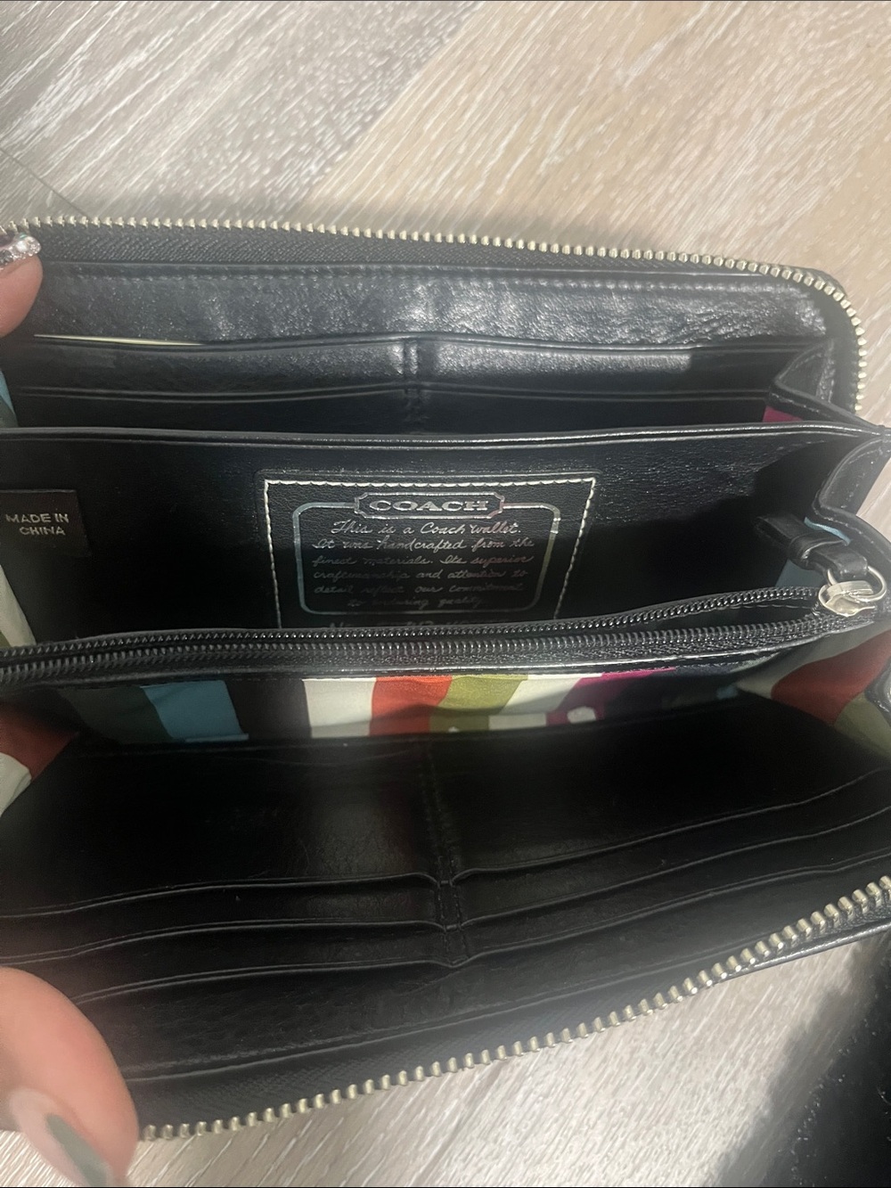 Coach Legacy Stripe Black Silver Gray Canvas Long Wallet Zip Around Signature Cc - Picture 3 of 10